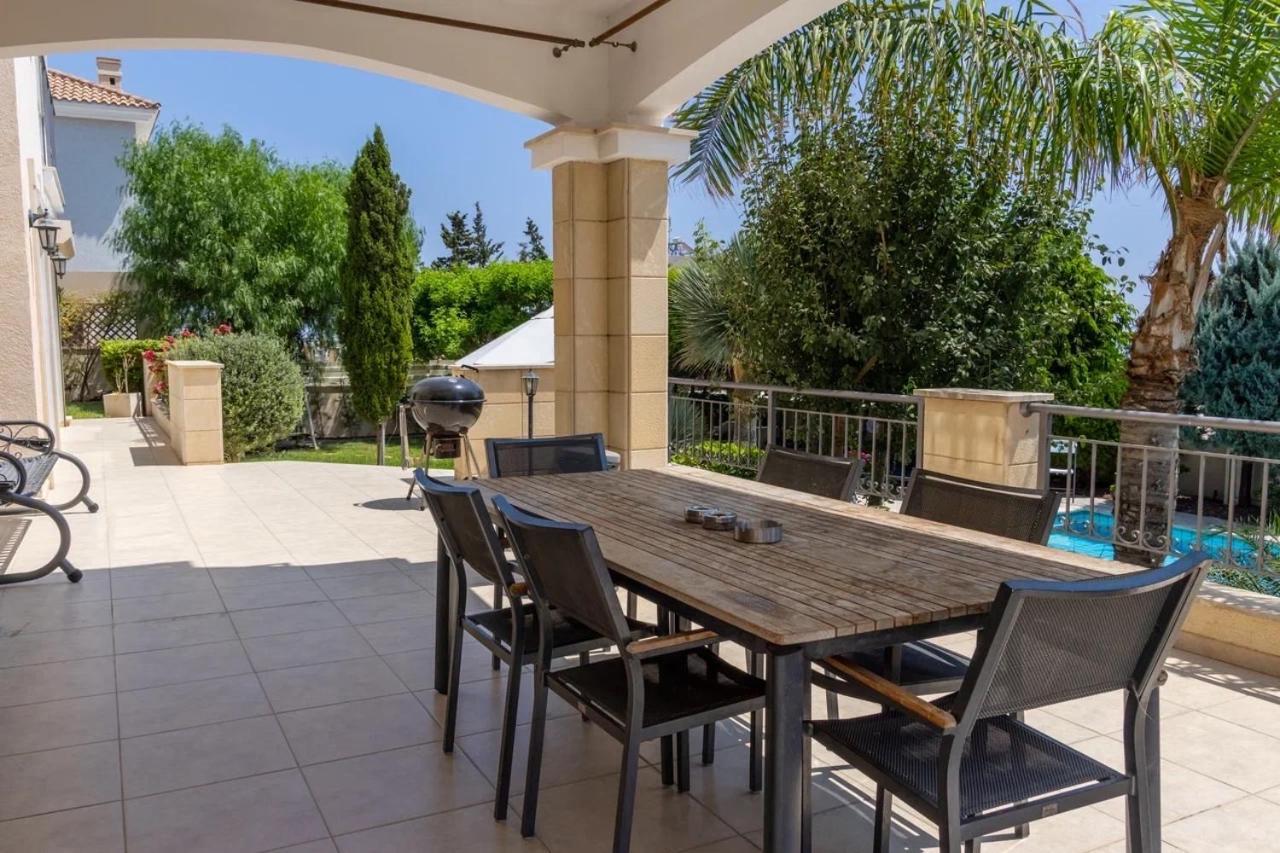 Seaview 6 Bedroom Villa & Private Pool Лімасол Екстер'єр фото